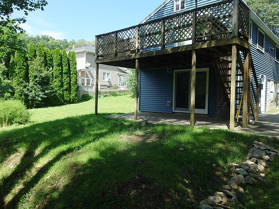 2nd image of 2 Orchard Ct #2A