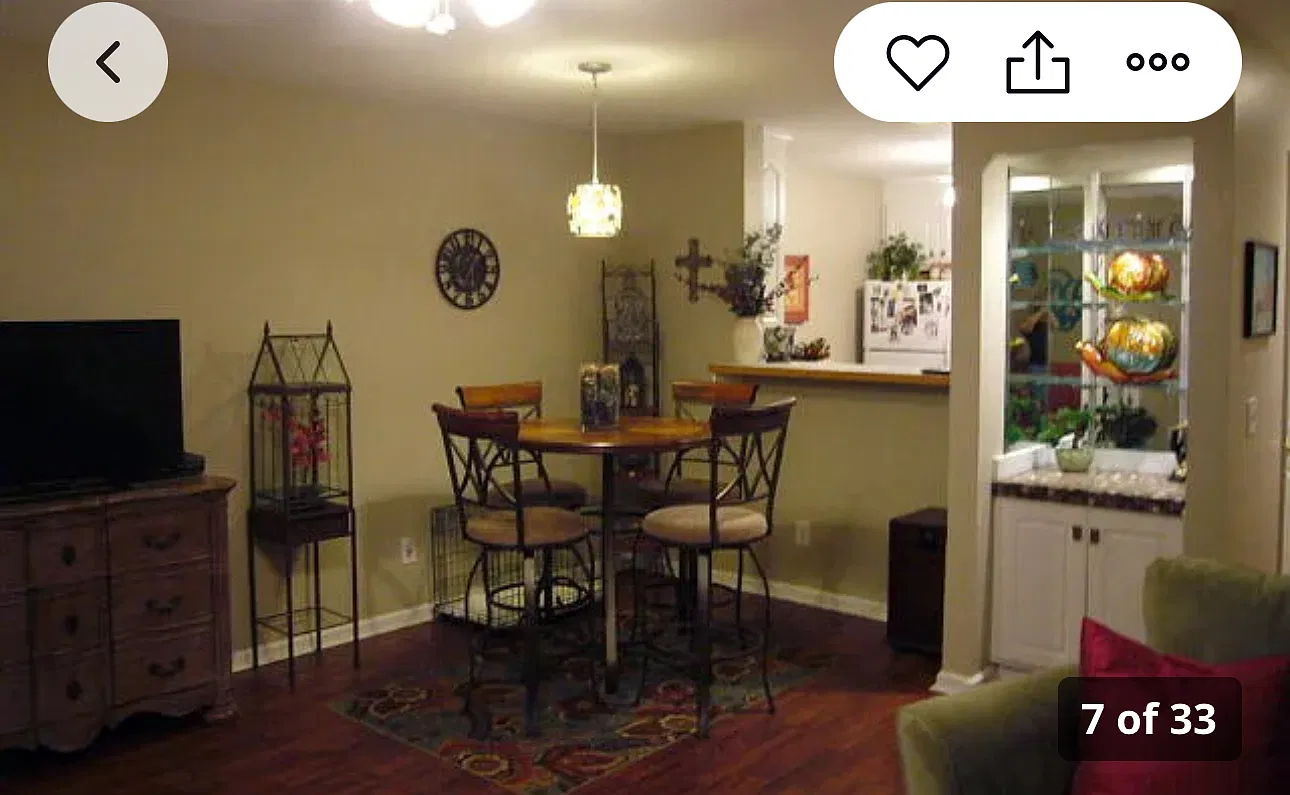 3 bed, 2.5 bath, 1393 sqft, $1,700 — Photo 1