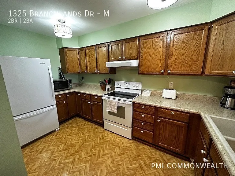 1325 Branchlands Dr #M — Photo 8