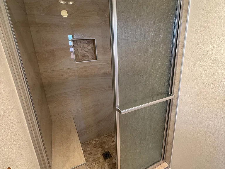 740 Highland St — Photo 25