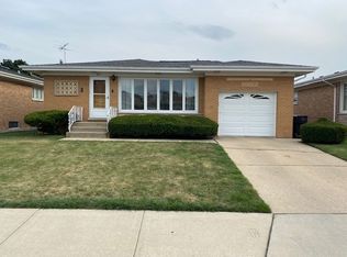 8517 W Saint Joseph Ave, Chicago, IL 60656