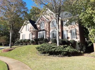 915 Stream Valley Trl, Alpharetta, GA 30022