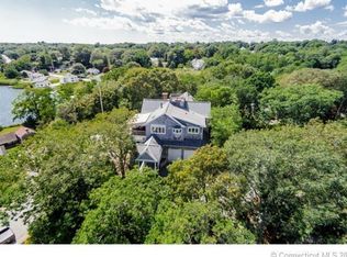 214 Noank Rd, Mystic, CT 06355