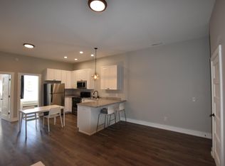 113 W Maumee St, Angola, IN 46703