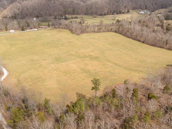 3rd image of 428 Gwin Cemetery Rd