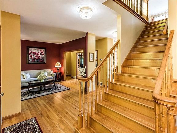 4th image of 4423 Swissvale Dr