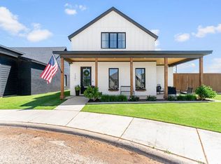 1301 Camelot Ave, Wolfforth, TX 79382