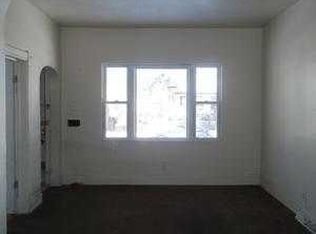 241 W 109th St, Chicago, IL 60628