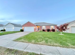 4534 Crown Ridge Ct, Evansville, IN 47725
