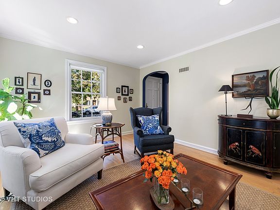 5th image of 6647 N Loron Ave