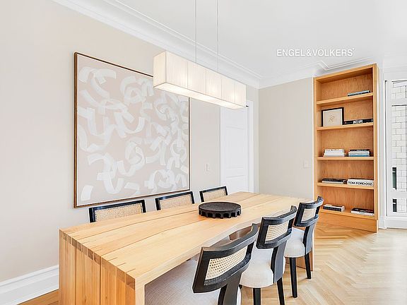 4th image of 15 Central Park W APT 16G