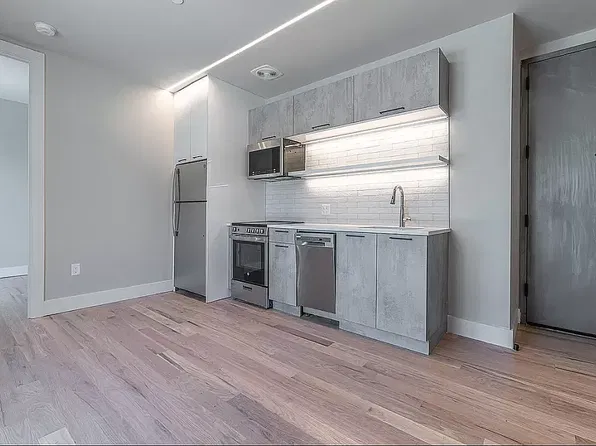 13 Jefferson St #2, Brooklyn, NY 11206
