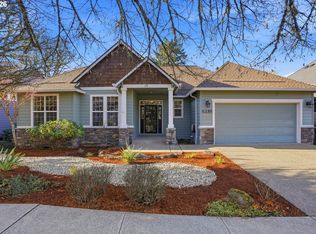 3290 Ridge Pointe Dr, Forest Grove, OR 97116