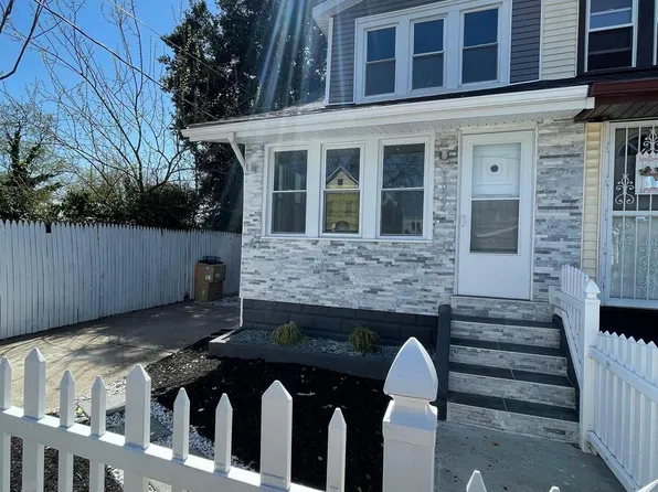 1027 Lois Ave, Camden, NJ 08105