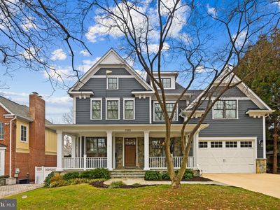 7503 Newmarket Dr, Bethesda, MD, 20817