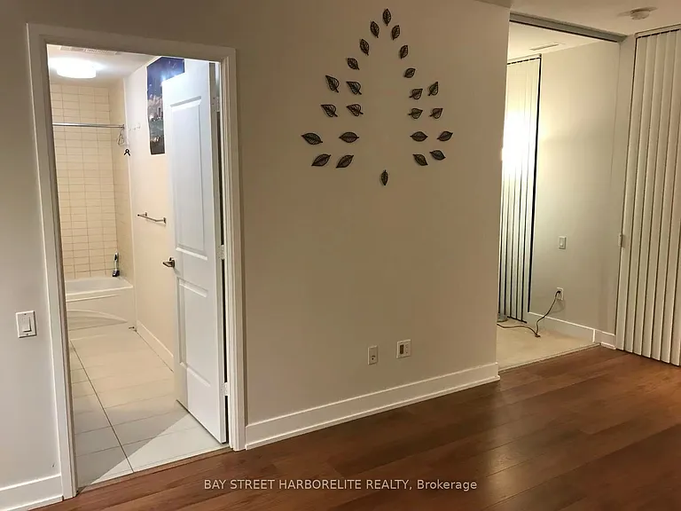 23 Sheppard Ave E #2507 — Photo 8