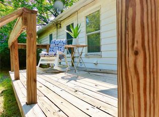 548 Harrison Ln, Hurst, TX 76053