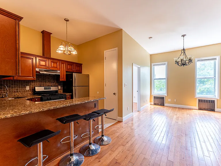 205 Menahan St #3 — Photo 7