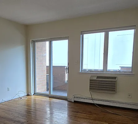 Rented by Mark International Real Estate | media 4