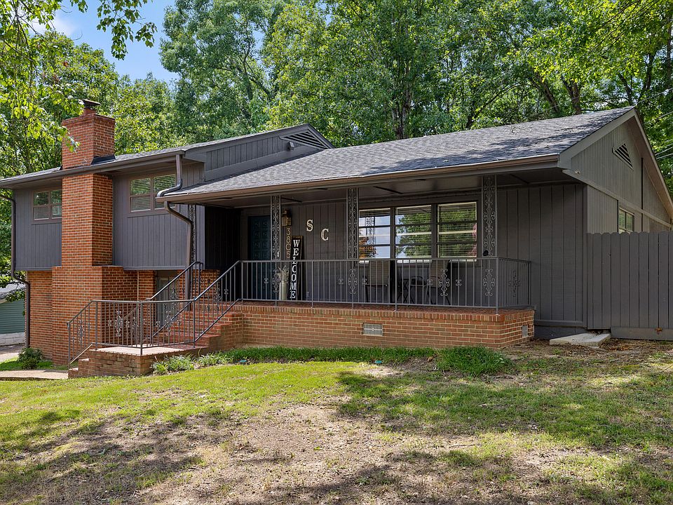 1st image of 3805 Rollingwood Dr