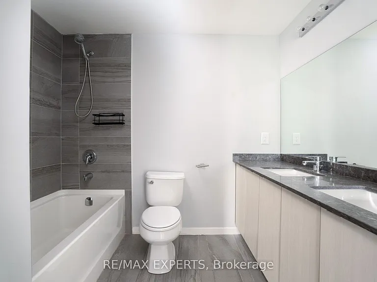 3237 Bayview Ave #102 — Photo 32
