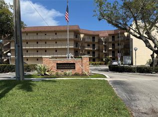 6755 W Broward Blvd APT 101, Plantation, FL 33317