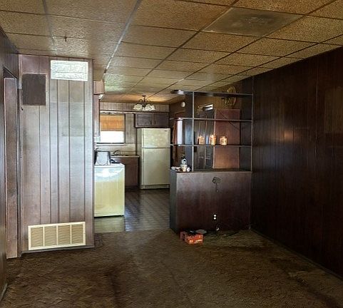 5th image of 2217 Ridgecrest Ave