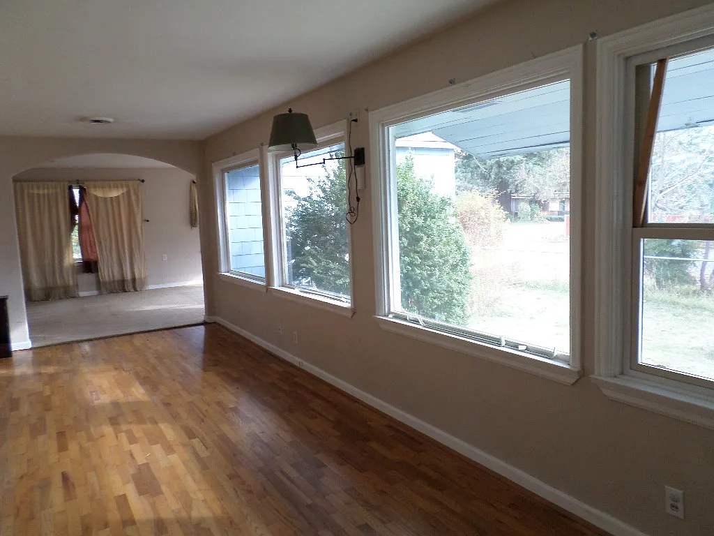 402 Ogara St photo 1