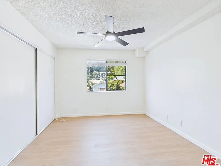 236 S Avenue 55 #C — Photo 11