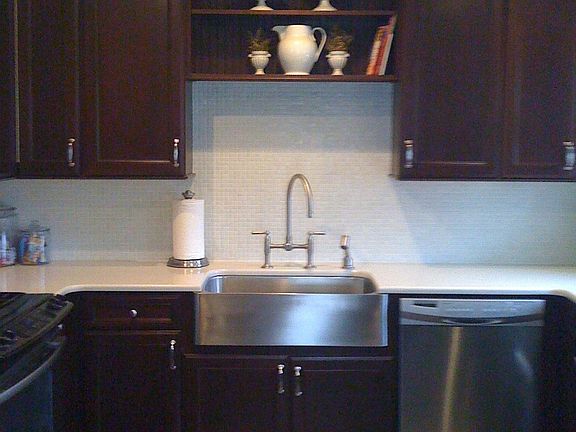 Kitchen/ Sink & Dishwasher