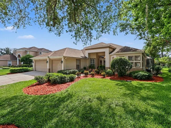 2912 Hampton Place Ct, Plant City, FL 33566