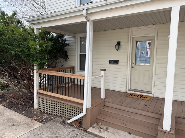 802 Langdon St #A, Alton, IL 62002