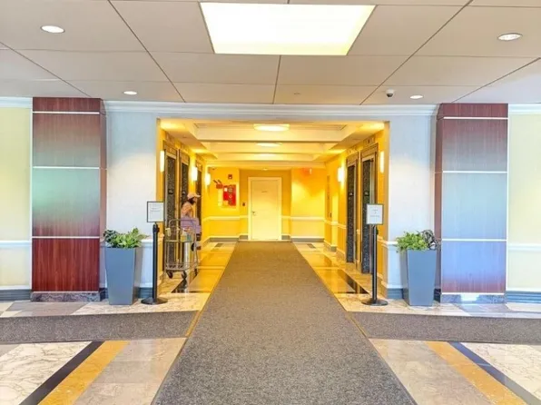 2100 Linwood Ave APT 4P, Fort Lee, NJ 07024