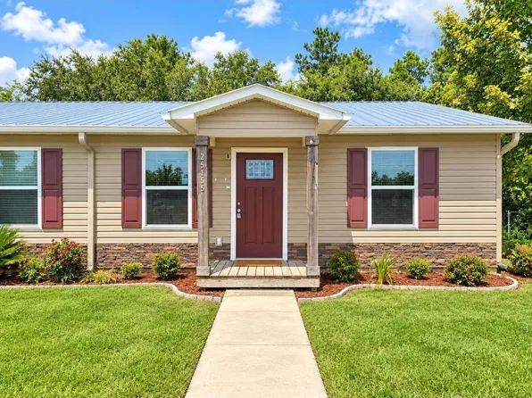 25155 Lavinia Ave #B, Elberta, AL 36530