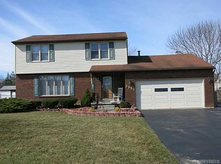 2952 Baseline Rd, Grand Island, NY 14072