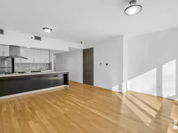 587 Flushing Avenue image 7 of 10