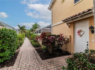 8102 Chianti Ln, Naples, FL 34114