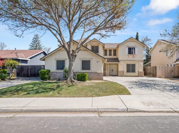 3275 Megan Ave, Clovis, CA 93611