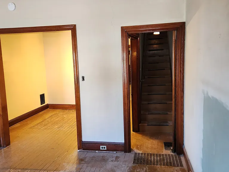 450 Pennsylvania Ave — Photo 5