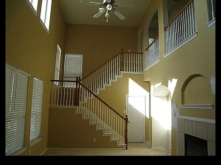 1524 Chestnut Dr — Photo 16