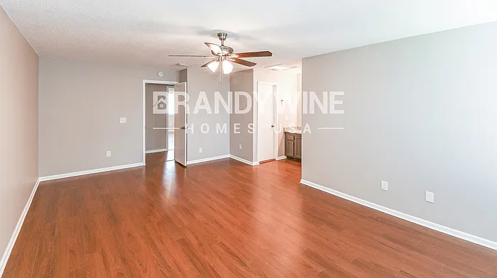 11251 Windtree Dr E — Photo 11