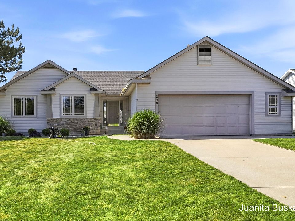1st image of 298 Creekside Dr