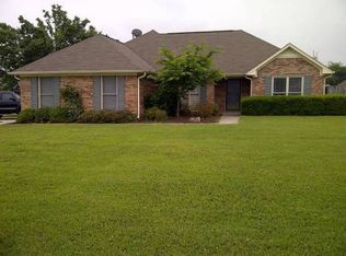 1719 Lake Pointe Dr SW, Decatur, AL 35603