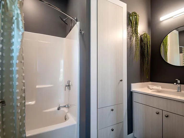 Juniper Row Townhomes — Photo 9