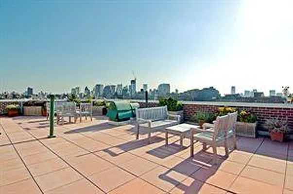 Sold by Douglas Elliman | media 18