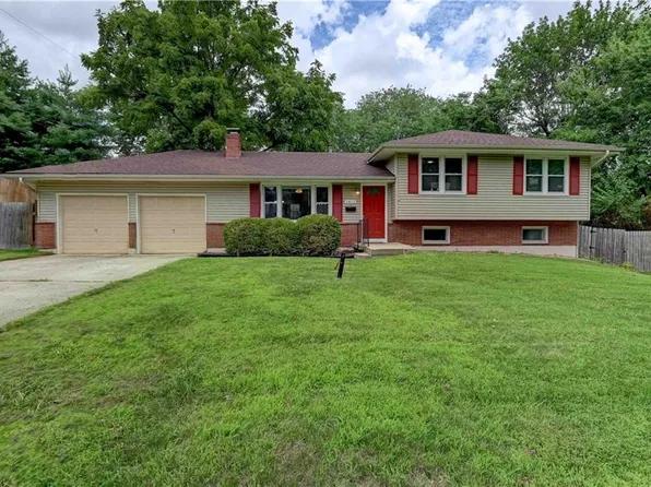 1812 NE 32nd Ter, Kansas City, MO 64116