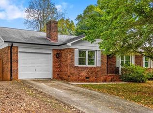 2607 New Garden Rd E, Greensboro, NC 27455