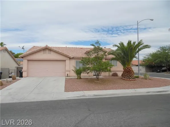 701 Gullwing Ln, North Las Vegas, NV 89081