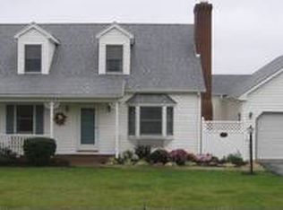 38 Windmill Ln, Stuarts Draft, VA 24477