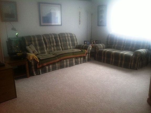 3rd image of 79 Woodlands